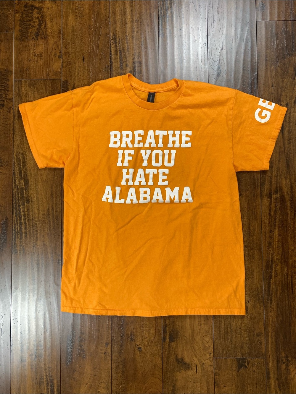 BREATHE IF YOU HATE ALABAMA Shirt Tennessee Vols NCAA Fan Men’s Size LARGE